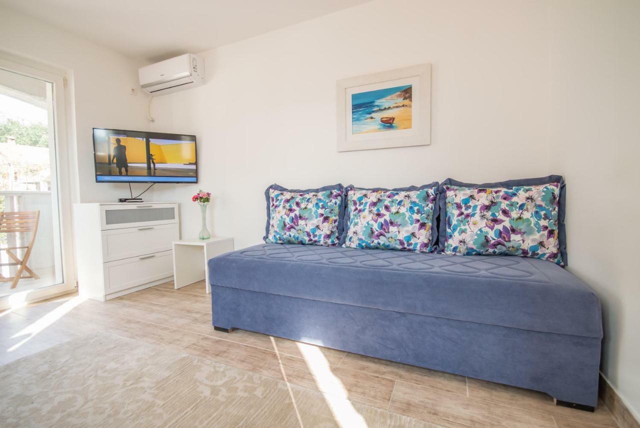 Hotel Queen Teuta Risan Exteriér fotografie